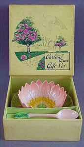 Carlton Ware Water Lily open jam & spoon.