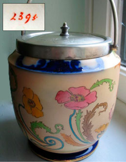 Art Nouveau Poppy 2395 biscuit barrel